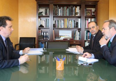 Delegado Gobierno habla de gestión del agua con presidente CH Tajo