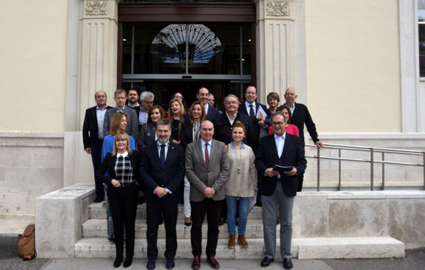 Foto Diputacion 3 - Visita Comision Senado Demografia