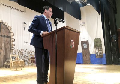 Presidente Diputación de Cuenca pregona San Isidro de Miguel Esteban (Toledo)