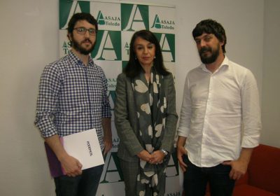 ASAJA Toledo analiza con Podemos problemas de agricultores y ganaderos Talavera