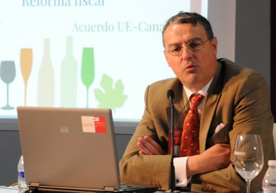 García-Page recibe al secretario general de la FEV, Pau Roca