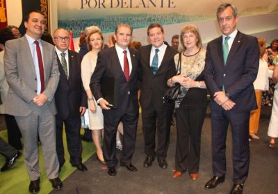 Eurocaja Rural felicita al Grupo ‘Oleotoledo’ por su Placa al Mérito Regional