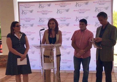 La vicepresidenta primera de Cortes Regionales visita Bodegas Manuel Manzaneque