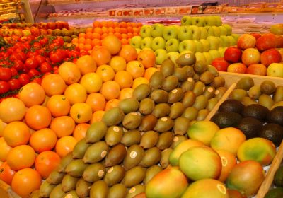 Alertan de que la nueva planificación hidrológica encarecerá el precio de los alimentos frutas