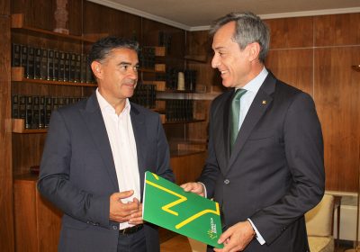 Eurocaja Rural ofrece su colaboración al delegado del Gobierno