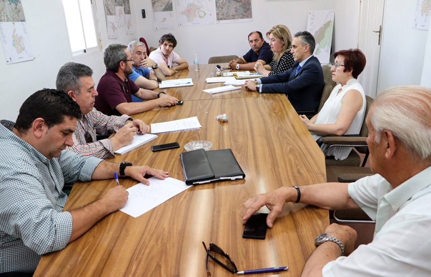 Un momento de la reunión celebrada por la Junta Directiva este lunes en Almodóvar del Campo