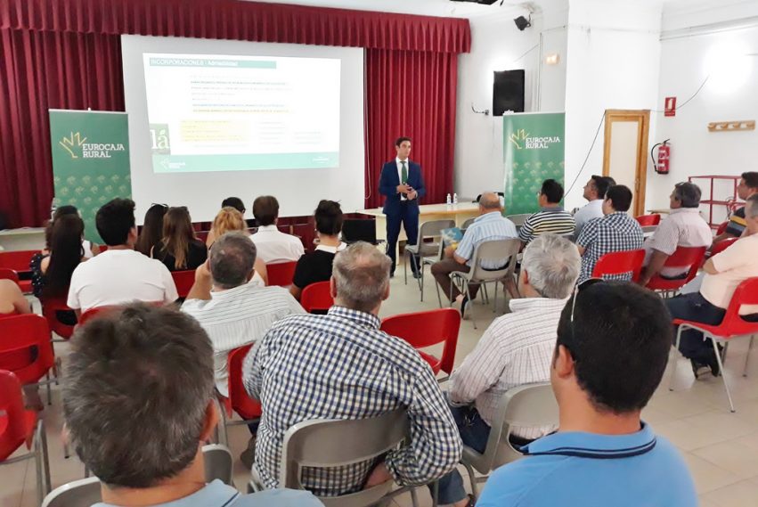 20180802 CHARLA AGRICULTORES