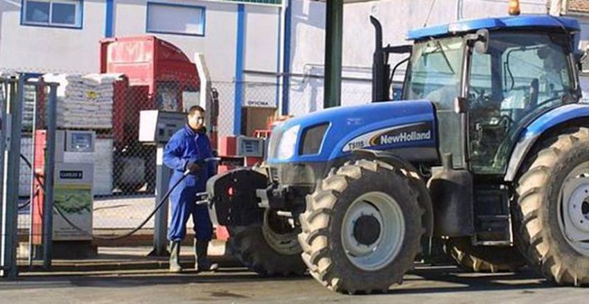 ¿Qué pide el sector agrario al Gobierno para compensar las pérdidas por el conflicto en Oriente Medio? gasolinera