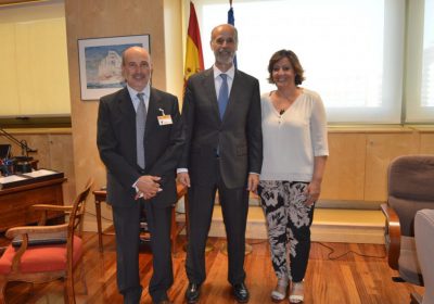 Pide que aumente capacidad de evacuación de energías renovables en Castilla-La Mancha