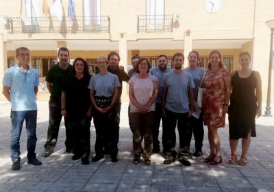 Ocho desempleados se forman como auxiliares de aprovechamiento forestal