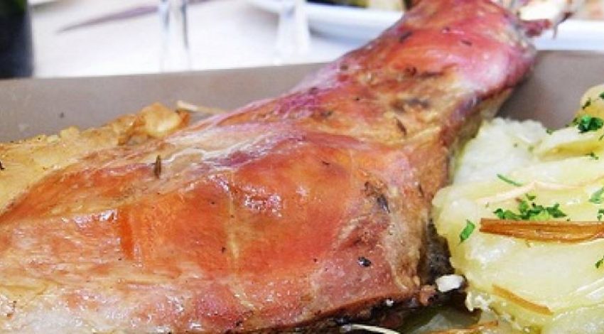 Ganaderos denuncian que cobran el cabrito a menos de mil pesetas (6 euros), como hace 40 años cabrito