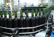 ¿A qué precio se paga el vino español exportado a otros países? embotelladora de vino