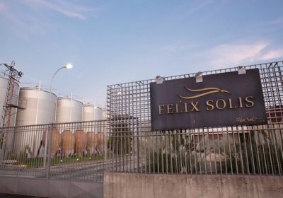 Félix Solís no subirá los precios de la uva debido al incremento de la actual cosecha Félix Solís