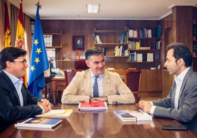 Traslada el compromiso del Gobierno central con las energías renovables