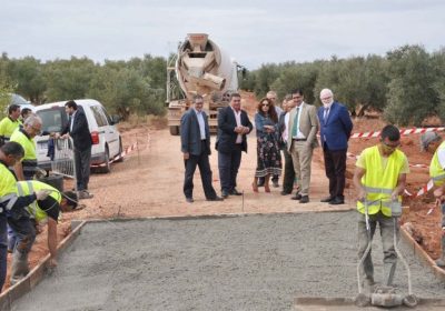 Arreglan un camino muy importante principalmente para olivareros