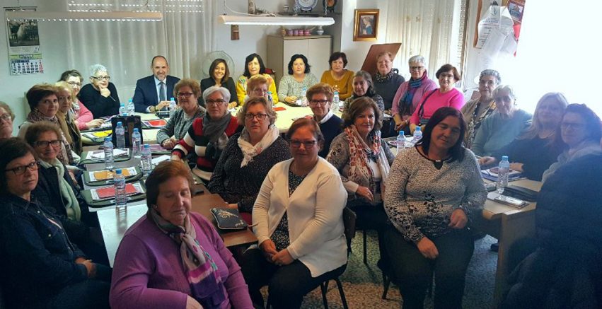 Navas, Gómez Arroyo en Jornada de Asociación de Mujeres de Espinoso del Rey