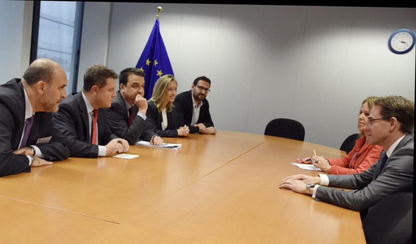 p1ctdhkacnmen1jqt6ne1ncs1f434