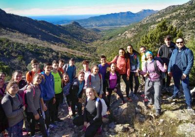 120 estudiantes participan en la actividad «Échate al monte»