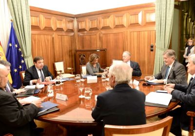 Piden ayuda a veterinarios para contribuir a fijar población en medio rural