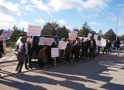 Pueblos Vivos Cuenca protesta contra quienes apoyan la ganadería industrial