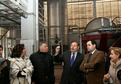 Núñez (PP) defiende modernización sector agrario e incorporación jóvenes y mujeres al campo