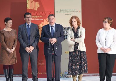 Ministro de Agricultura compromete apoyo institucional a FENAVIN