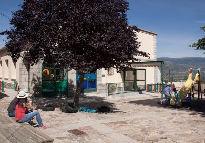 FADEMUR pide un sistema educativo que combata el despoblamiento