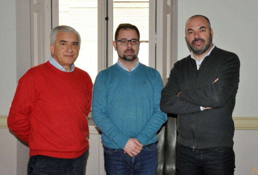 78212bc9a7fc82a36de7cedccbf6df51_XL