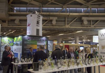 Los vinos DO La Mancha consolidan imagen en Wine París