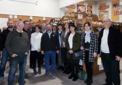 Una delegación de Georgia se interesa por el sector apícola guadalajareño