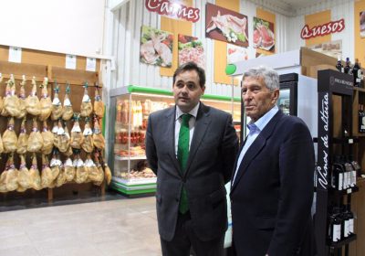 Núñez: «Apostar por agricultura y ganadería es apostar por el futuro»