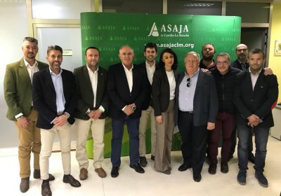 ASAJA Castilla-La Mancha y VOX ahondan en propuestas para el campo