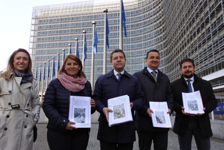 page entrega informe agua en bruselas