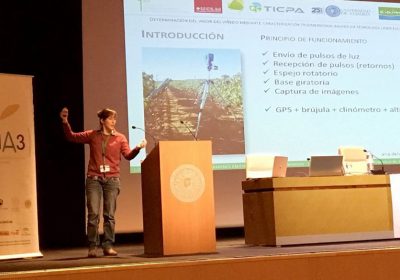 Premio nacional para trabajo reconstrucción 3D del viñedo para determinar vigor