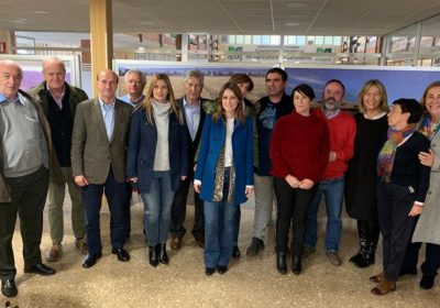 Agudo (PP) escucha las reivindicaciones de los apicultores guadalajareños