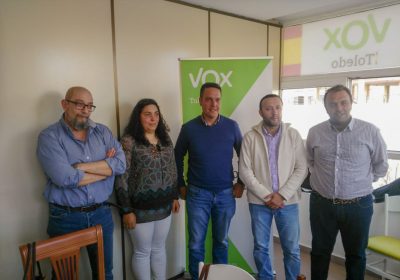 Unión de Uniones Castilla-La Mancha presenta sus propuestas a VOX