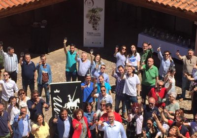 DO La Mancha brinda en el tercer Día #MovimientovinoDO