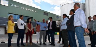 Caballero (PSOE) defiende el modelo cooperativo del sector vinícola