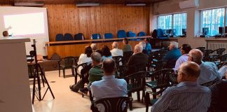 Informa sobre cómo aplicar el registro horario en el campo