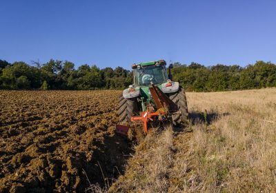 Recuerdan que muchos agricultores están todavía 11% por debajo del SMI
