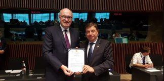 CE entrega a España reconocimiento como DOP a 3 Vinos de Pago