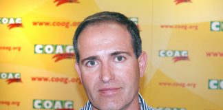 Nuestra fruta va de regalo, lo que pagas es el plástico. David Borda, responsable del Sector de Fruta Dulce de COAG