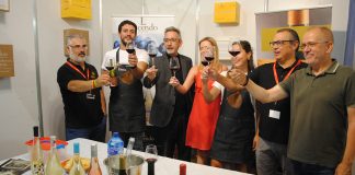 Túnel del Vino de Valdepeñas muestra “esfuerzo de agricultores e industriales”