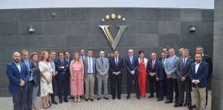 Ministro de Agricultura visita Cooperativa Virgen de las Viñas