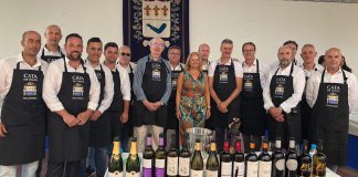 Dos reconocidos sumilleres en una gran cata en Villatobas