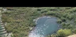 Pantano de Peñarroya desembalsando agua