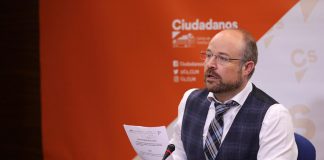 Registra una iniciativa parlamentaria en apoyo al olivar tradicional