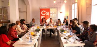 Beneficios fiscales y conciliación familiar, compromisos de Cs-CLM con mujer rural