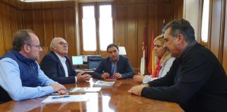 Diputación analiza con ASAJA la situación del sector agrario conquense