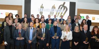 Anima al sector oleícola a avanzar en camino de la promoción